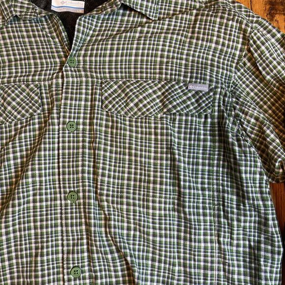 Columbia Men’s Large Green Plaid Button Up Long Sleeve Shirt - Picture 3 of 7